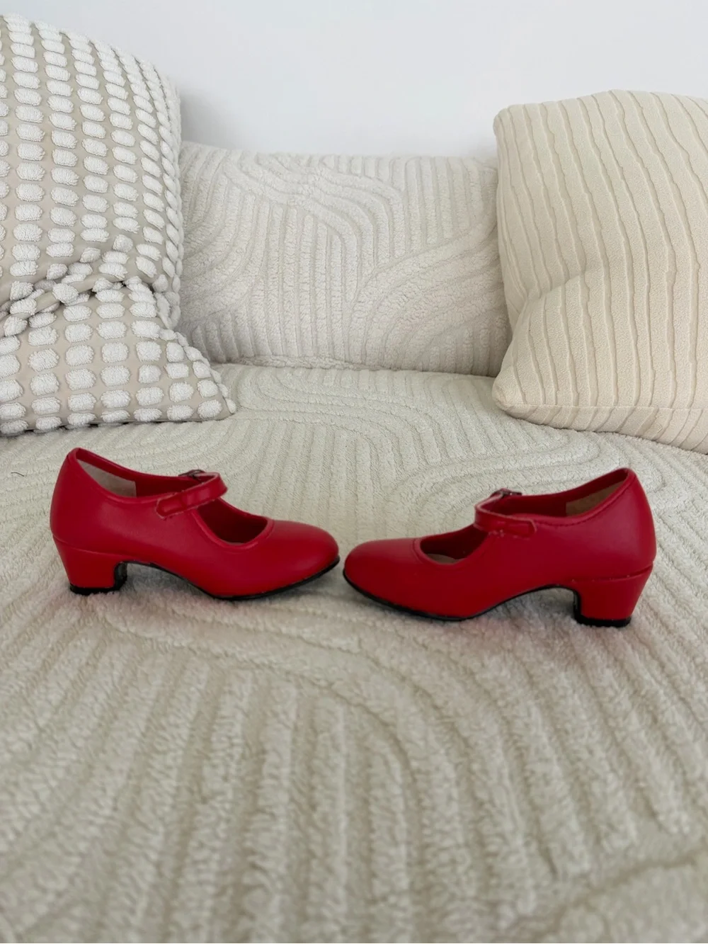 red Mary Jane 👠- Flamenco shoes for kids - size 22 EU -preloved - good condition